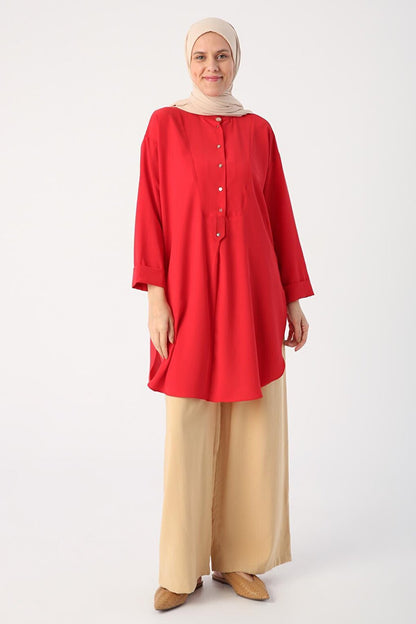 Red Judge Collar Slit Sleeve Folding Detailed Tunic