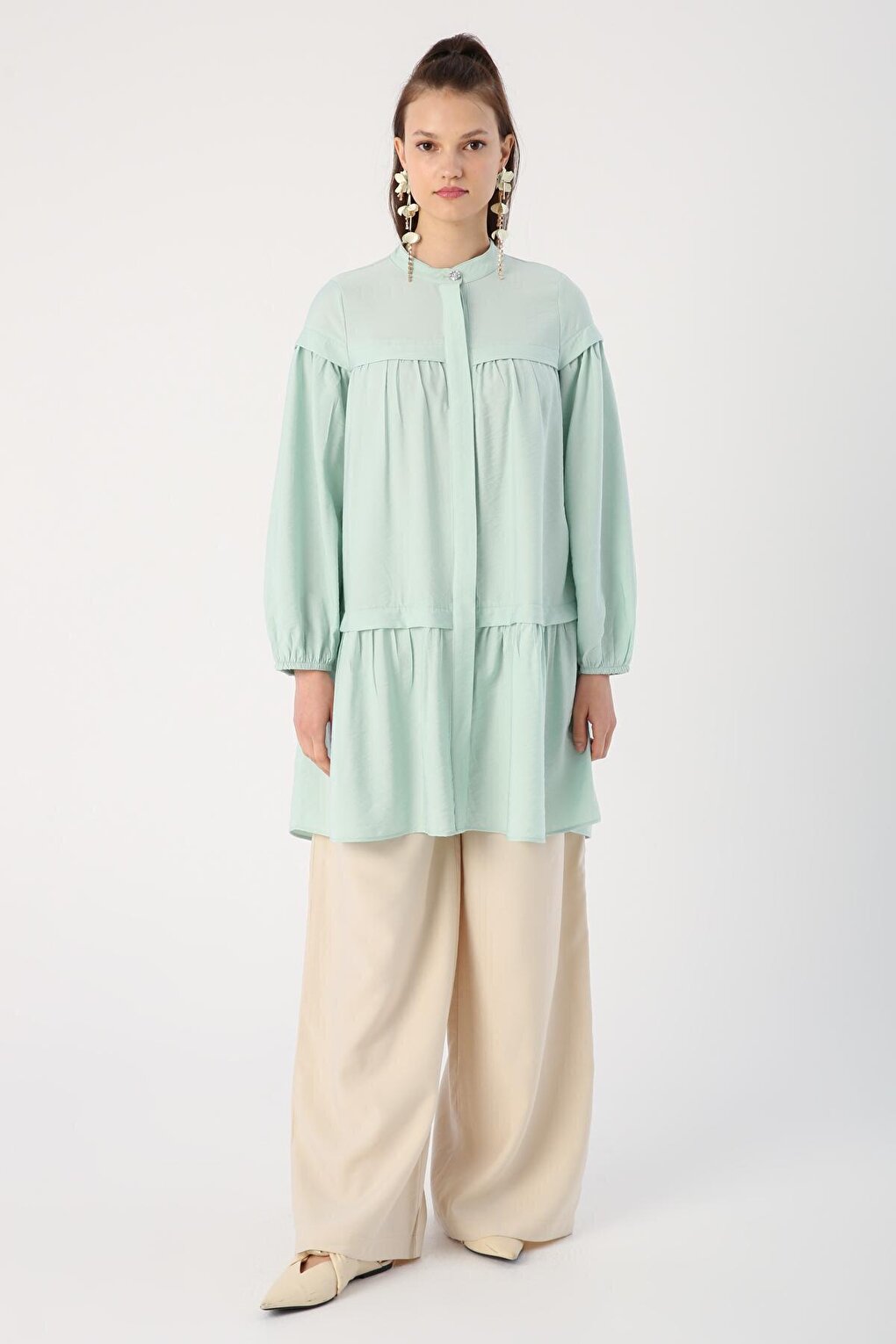 Light Green Skirt and Gathered Viscose Shirt Tunic