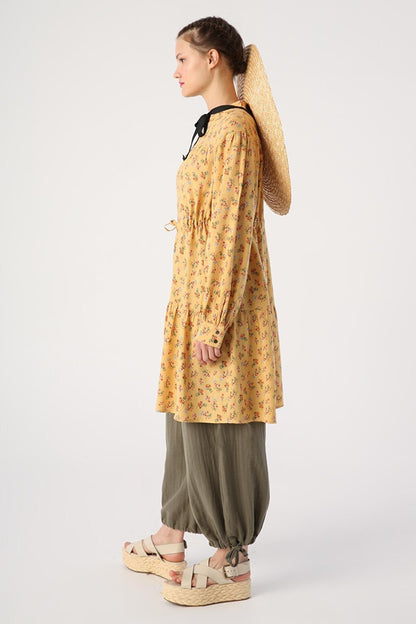 Yellow-Red High Collar Patterned Tunic with Gather Detail at Waist