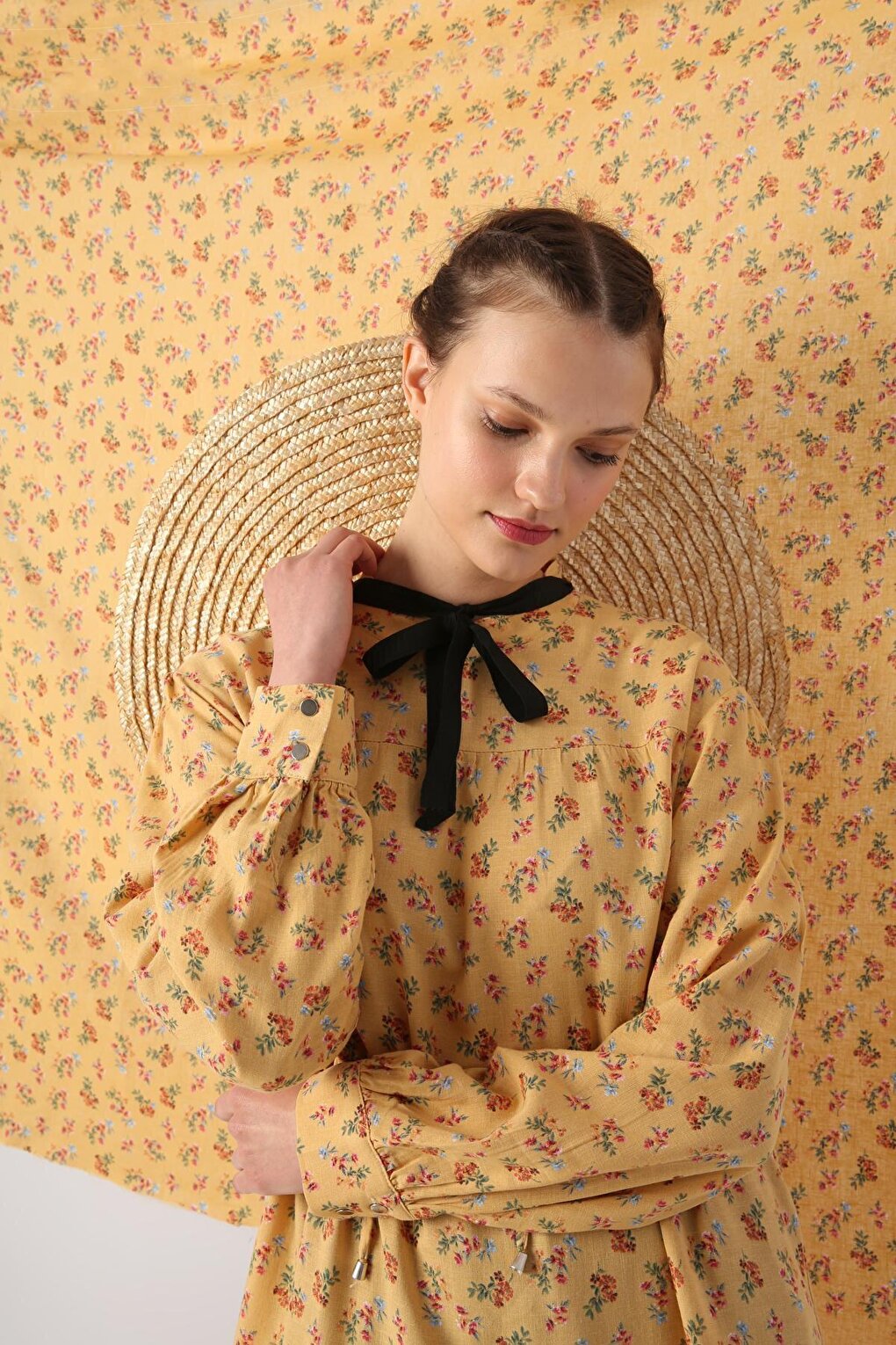 Yellow-Red High Collar Patterned Tunic with Gather Detail at Waist