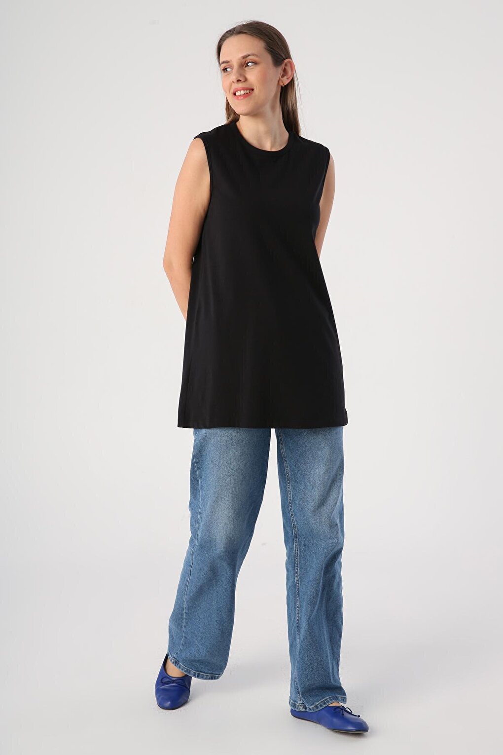 Black Cotton Basic Sleeveless T-Shirt Tunic