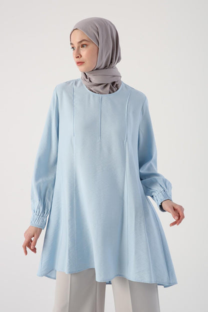 Light Blue Tunic with Elastic Cuffs and Long Back