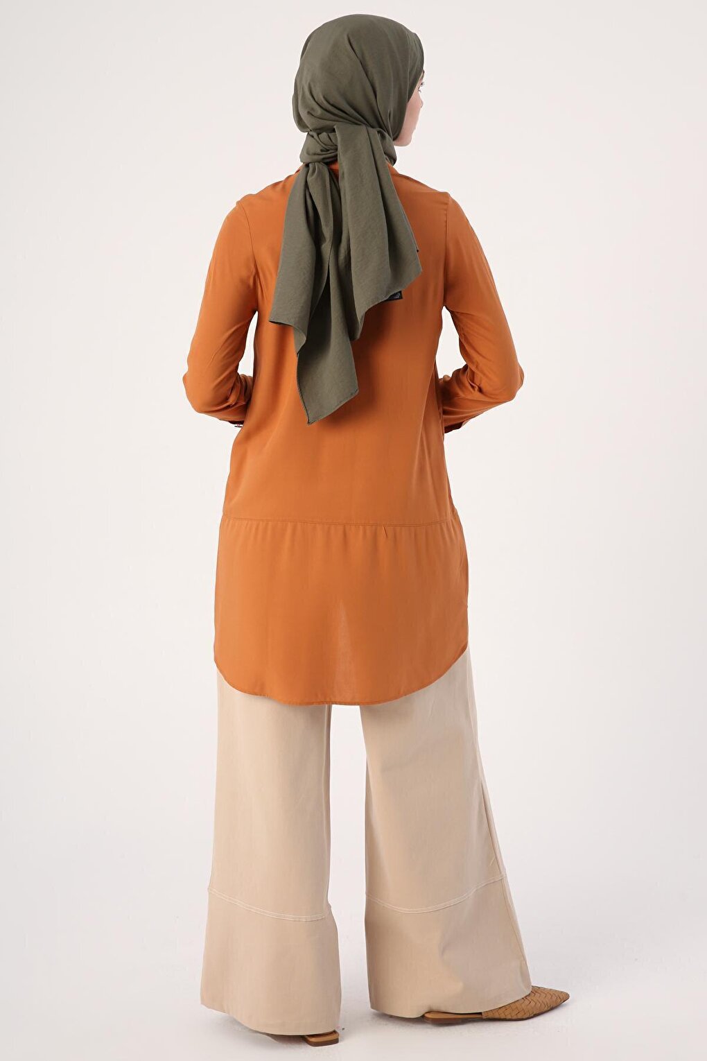 Cinnamon Shirt Collar Half Placket Slit Long Back Tunic