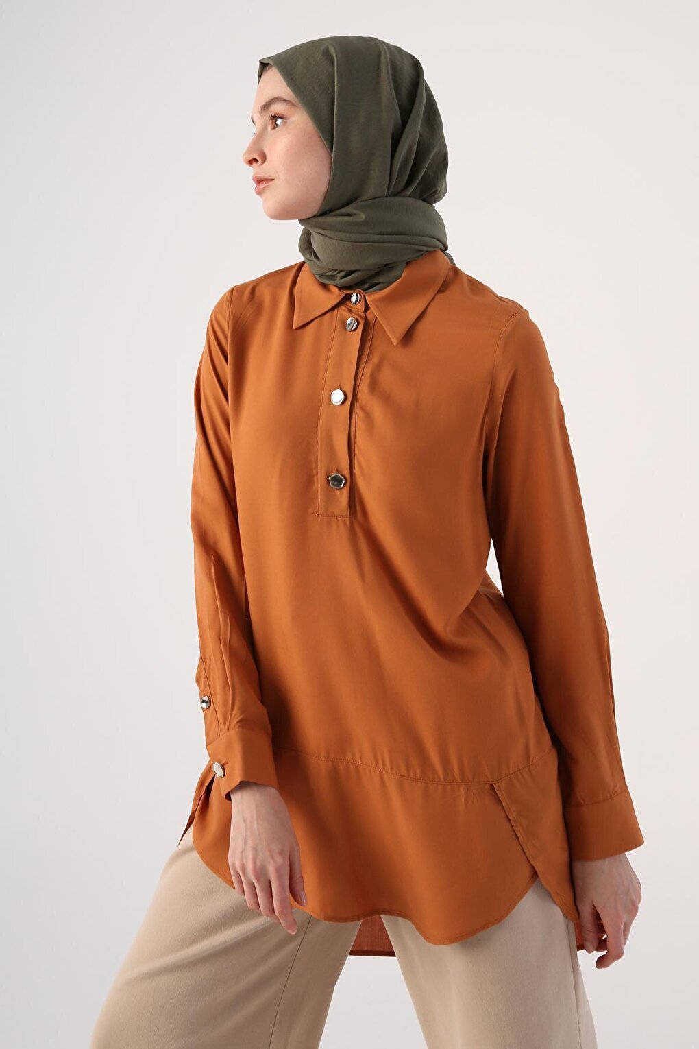 Cinnamon Shirt Collar Half Placket Slit Long Back Tunic