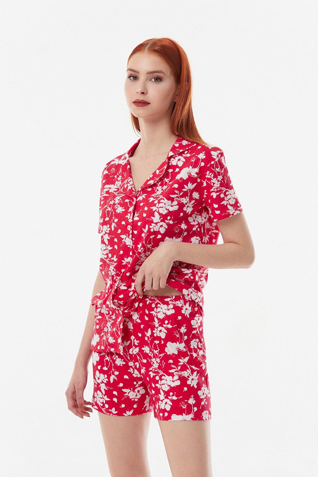 Floral Patterned Buttoned Pajama Set with Shorts