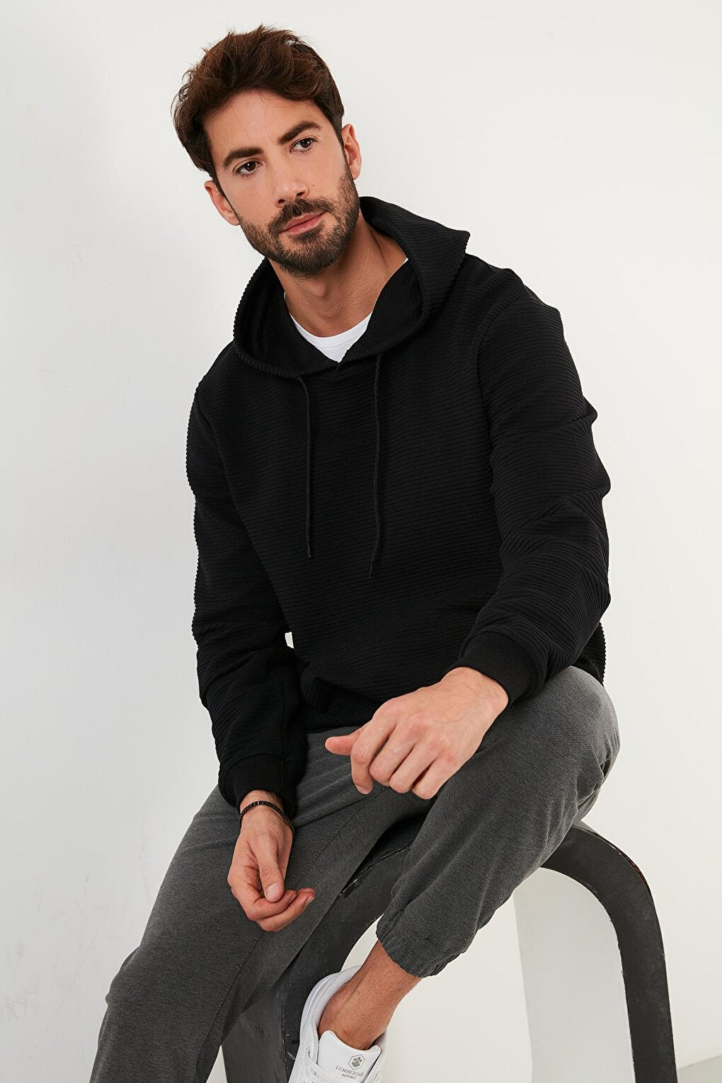 Cotton Hooded Kangaroo Pocket Slim Fit Sweat 5896598