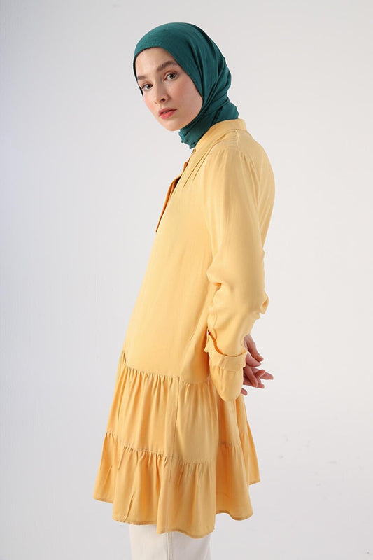 Yellow Collar Half Layer Flounce Sleeve Tunic