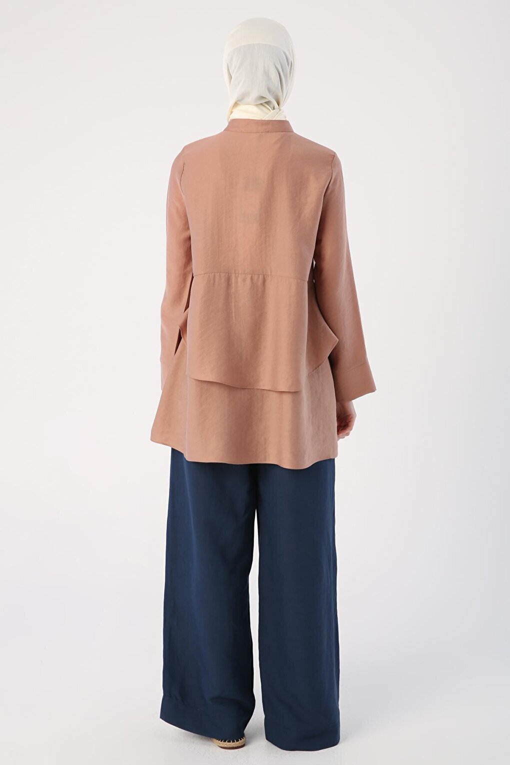 Dark Beige Flounced Collar Half Layer Tunic