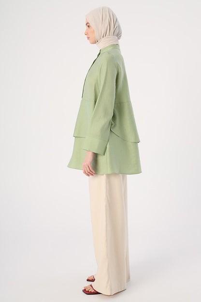 Light Green Flounced Collar Half Layer Tunic