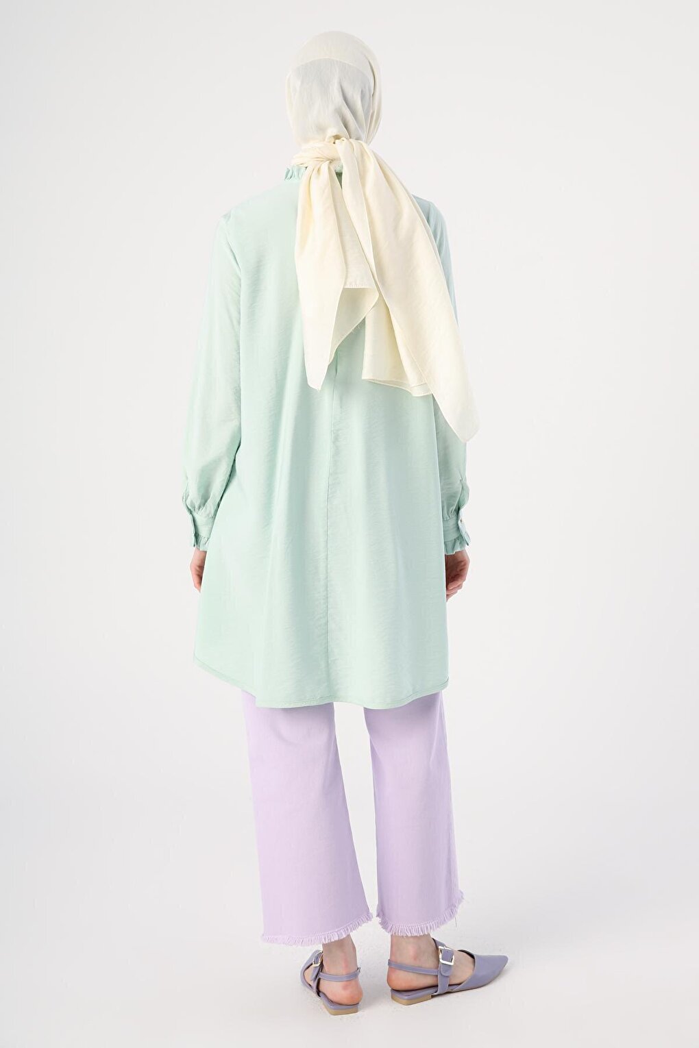 Light Green Frilled Collar and Pleated Front Comfortable Long Tunic