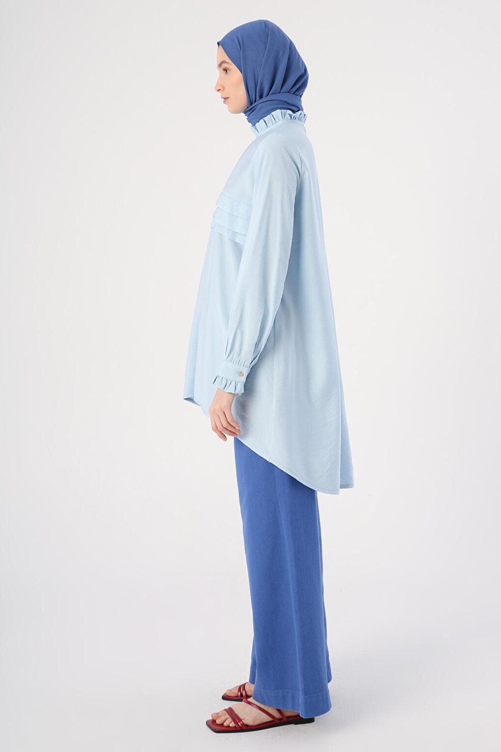 Light Blue Frilled Collar and Pleated Front Comfortable Long Tunic