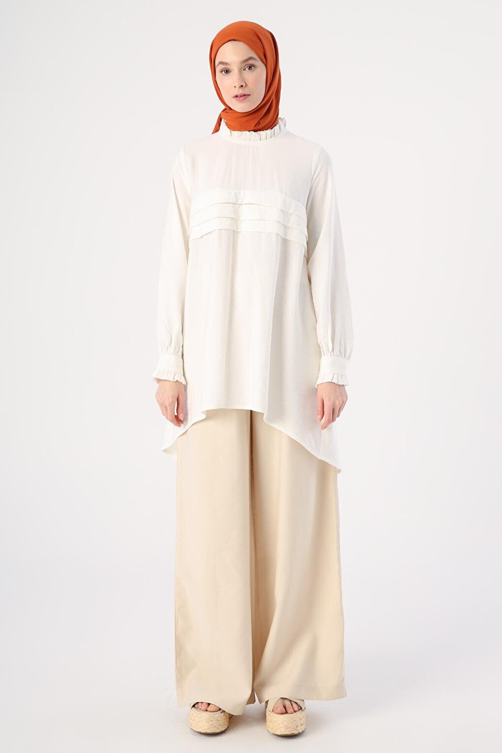 Off-White, Ruffled Collar, Pleated Front, Comfortable Long Tunic