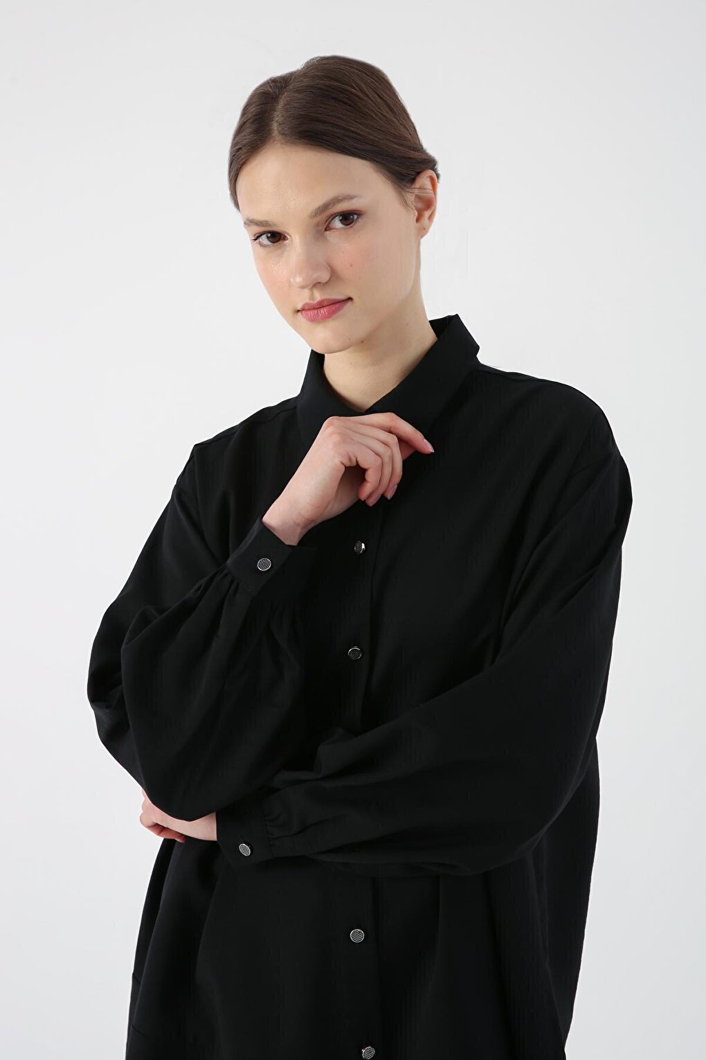 Shirt Collar Tunic with Asymmetrical Slit in Black Skirt