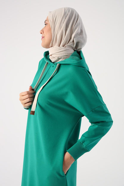 Emerald Green Eyelet Hooded Sweat Tunic with Pockets