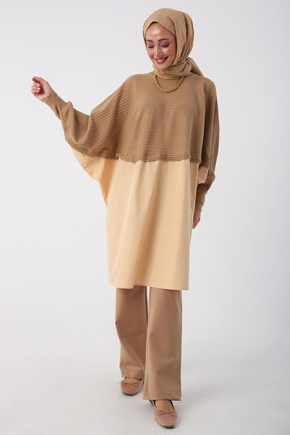 Beige01 Woven Garnished Knitwear Tunic