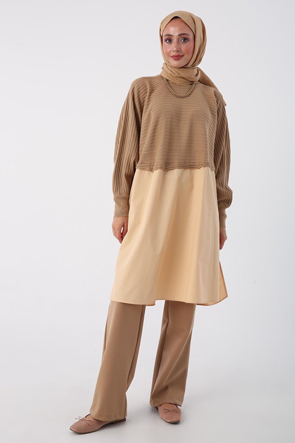 Beige01 Woven Garnished Knitwear Tunic