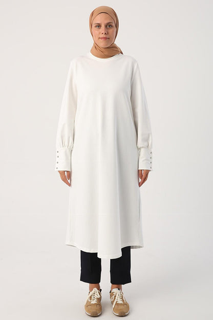 Ecru01 Comfortable Knitted Long Tunic with High Cuff