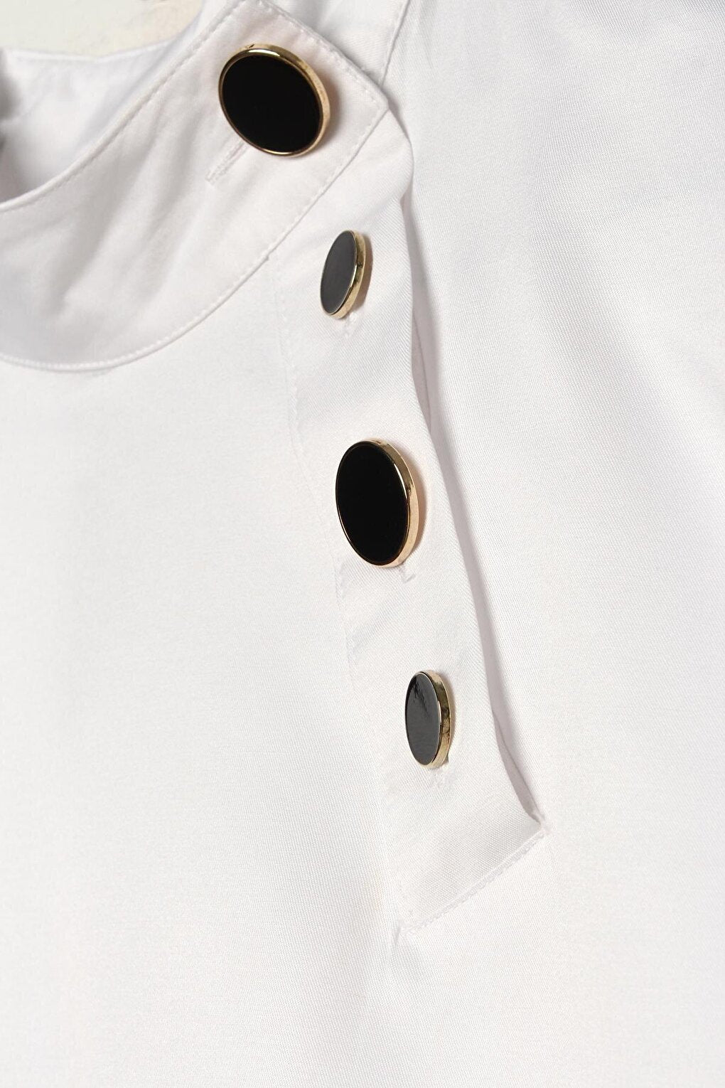 White Stylish Button Detailed Tunic