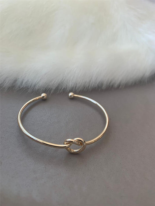 Knotted Thin Bracelet