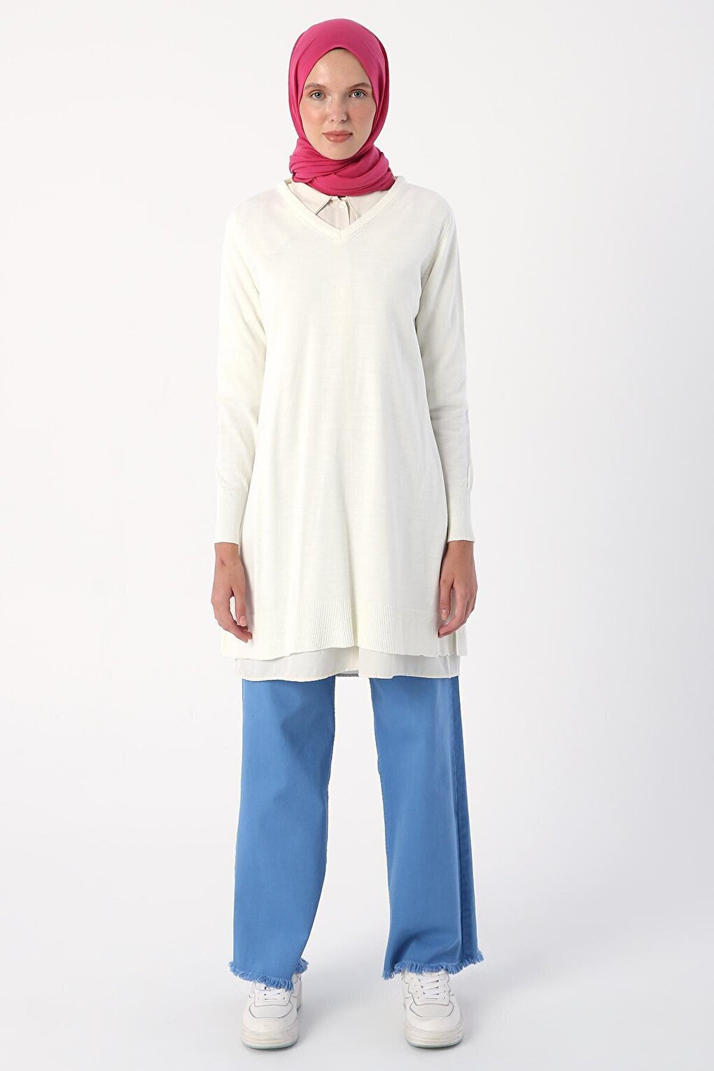 Ecru V-Neck Knitwear Tunic