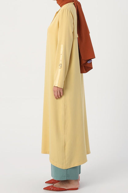 Yellow Collar Collar Large Pocket Tunic