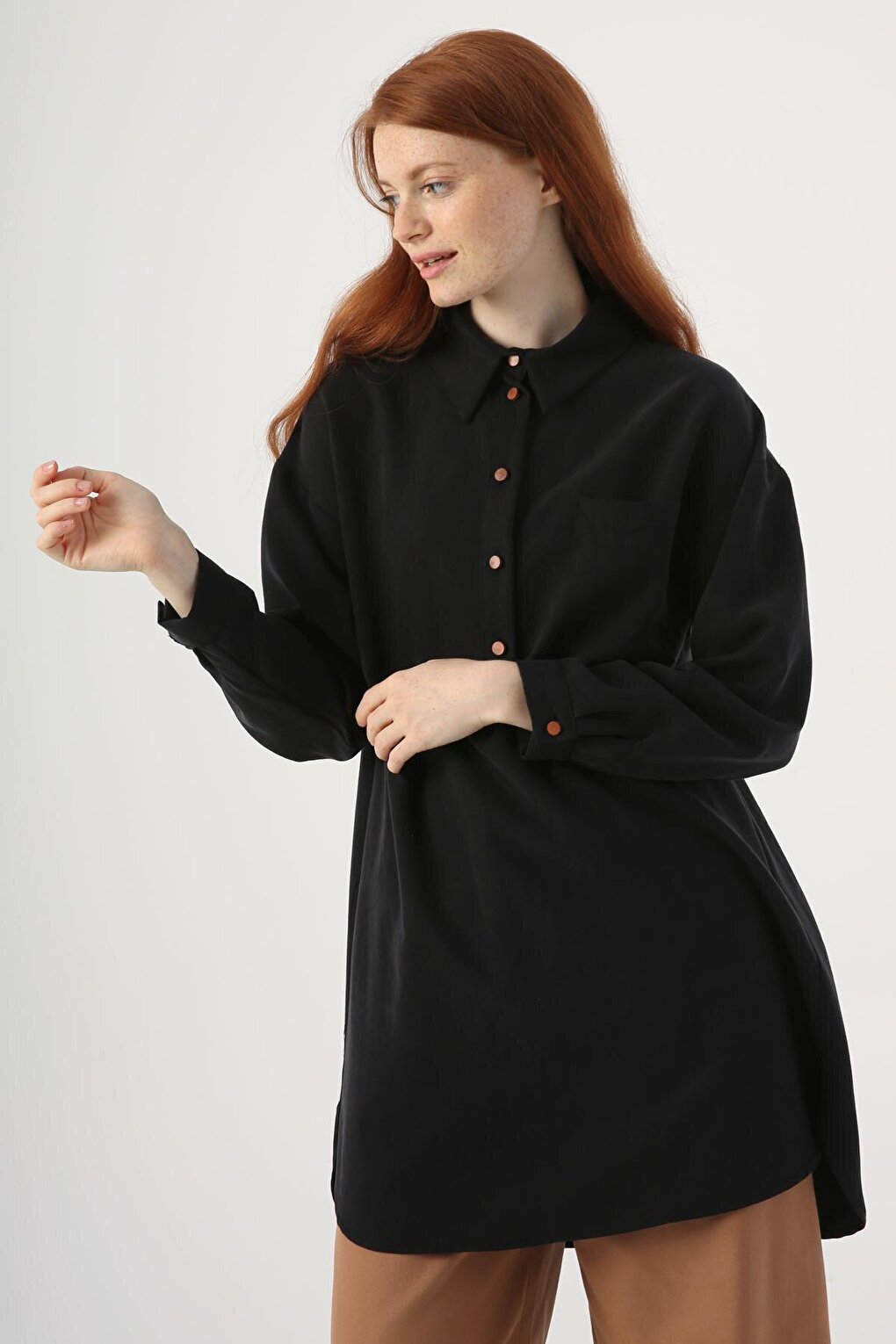 Black Half Placket Shirt Collar Single Pocket Tunic