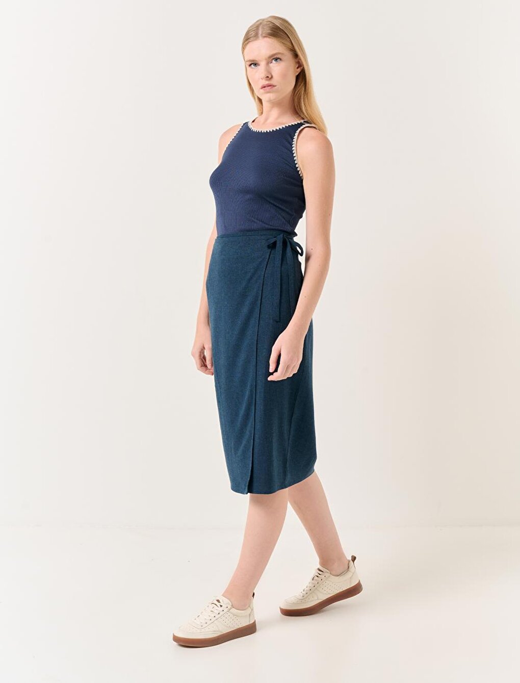 Navy Blue Normal Waist Slit Midi Linen Skirt