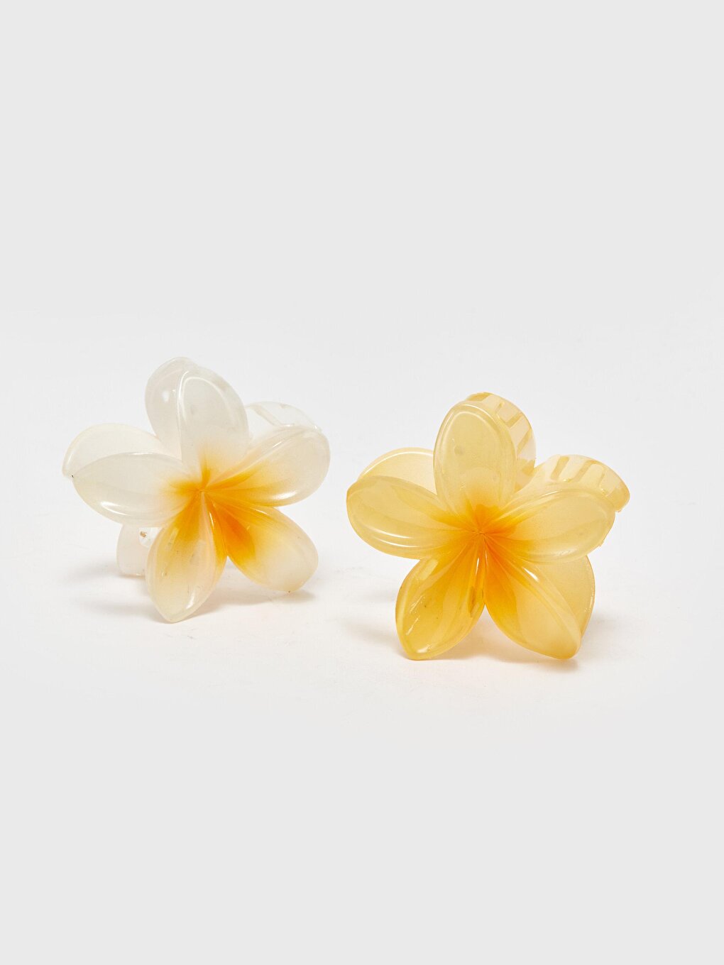 KOOR Flower Figured 2-pack Lotus Buckle White &amp; Yellow