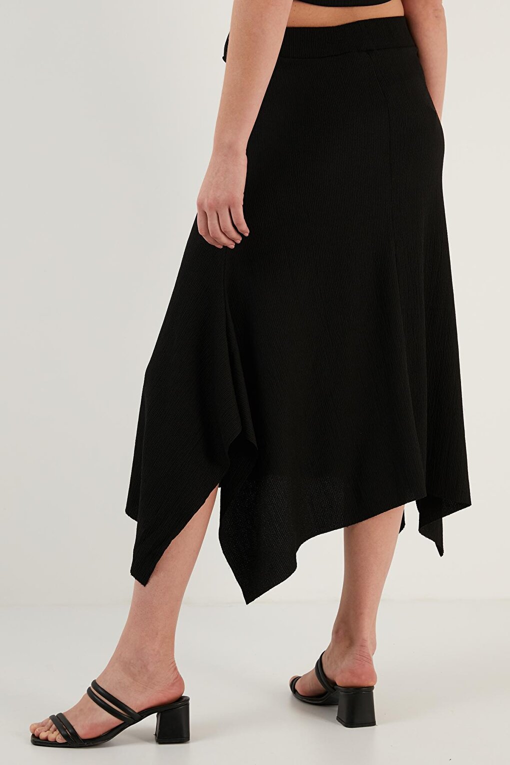 Asymmetrical Slim Cut Knitted Skirt 5865017