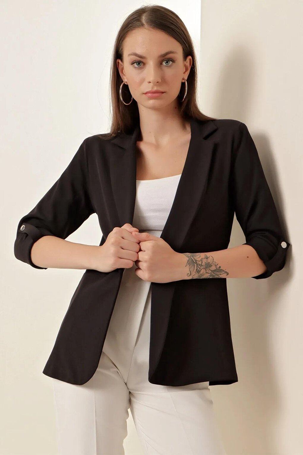 Women's Black Lined Stylish Blazer Jacket HZL23W-BD106721