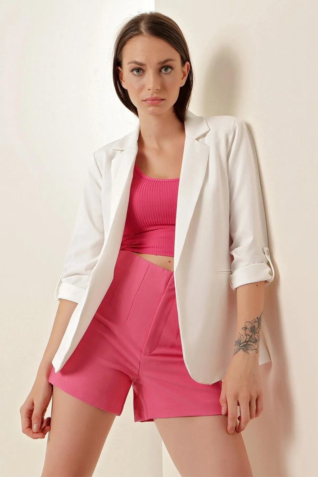 Women's White Lined Stylish Blazer Jacket HZL23W-BD106721