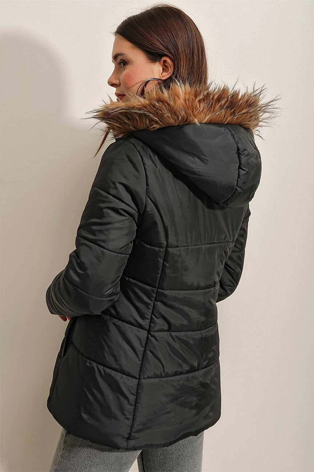 Hooded Women's Puffer Coat