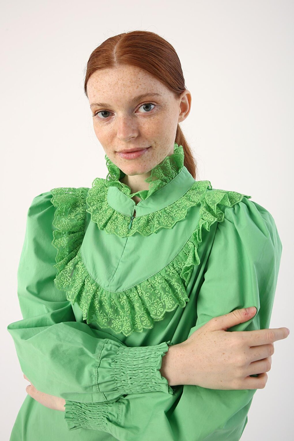 Light Green 100% Cotton Tunic with Lace Collar and Sleeves