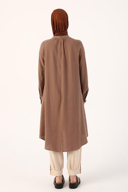 Earthen Collar Viscose Linen Shirt with Necklace