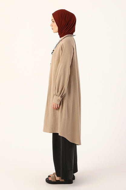 Mink Judge Collar Viscose Linen Shirt with Necklace