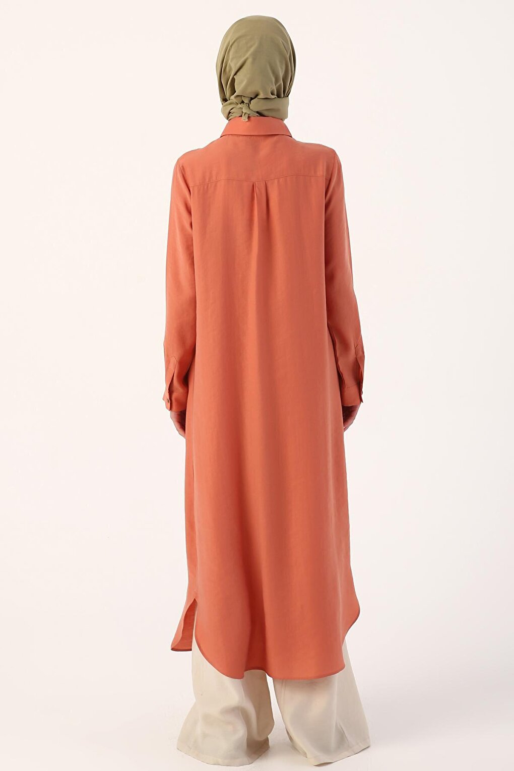 Basic Long Shirt Tunic with Salmon Hidden Placket