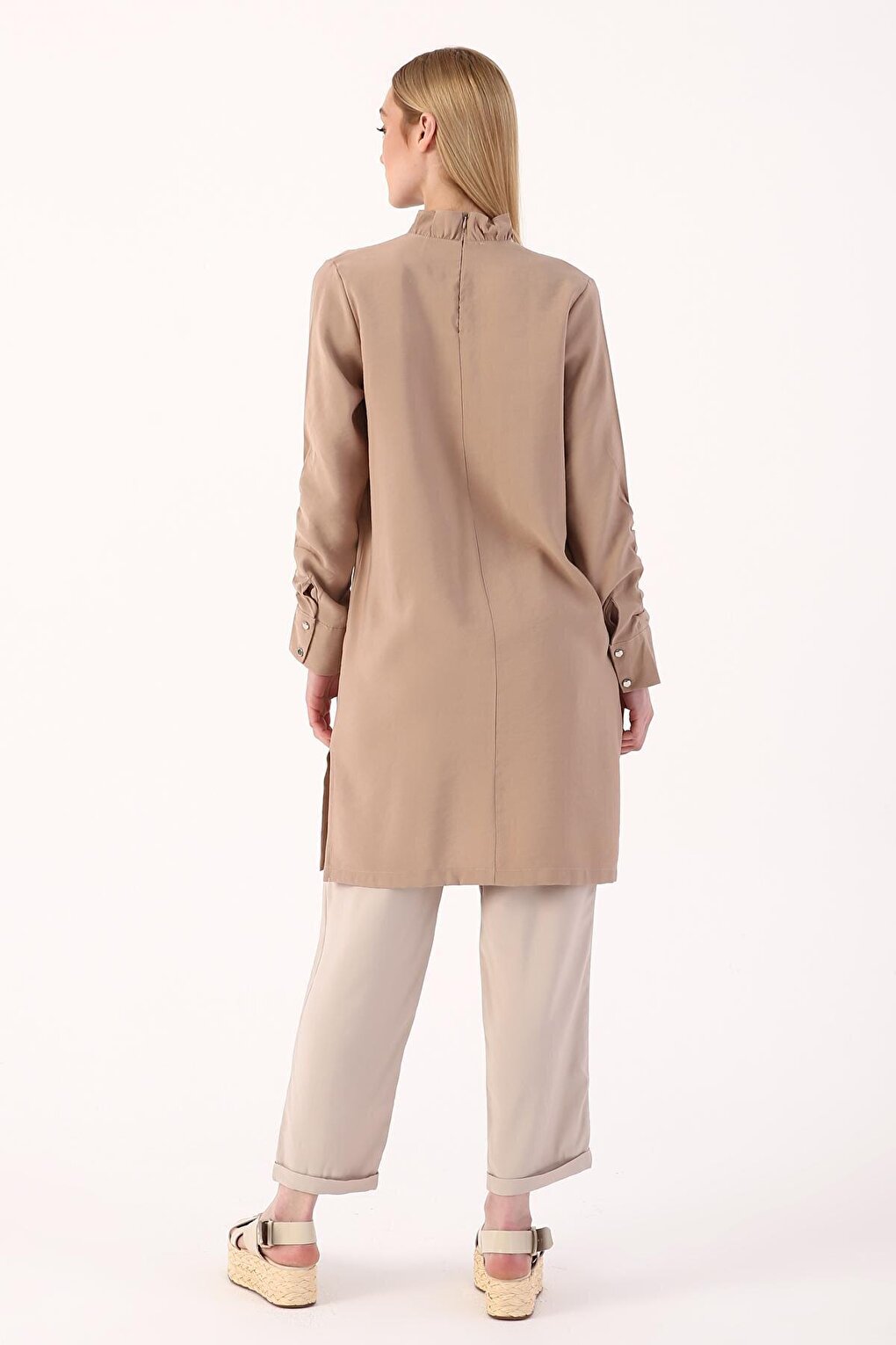 Camel Sleeve Detailed Pocket Tassel Tunic