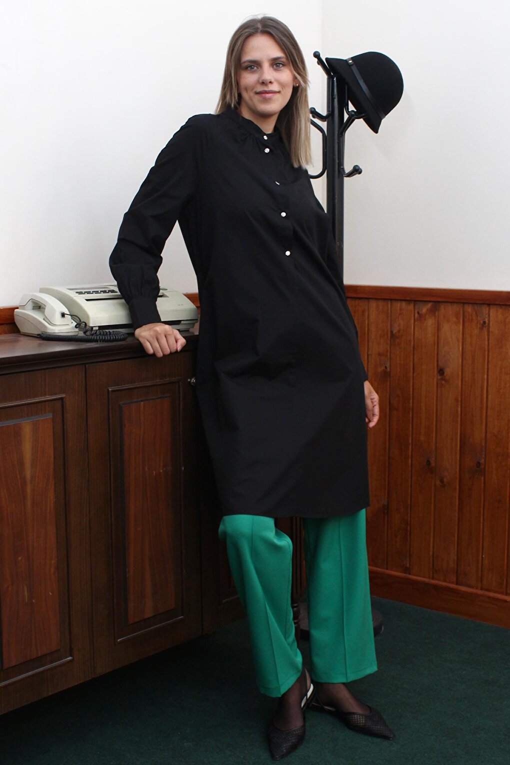 Black Judge Collar Half Layer 100% Cotton Tunic