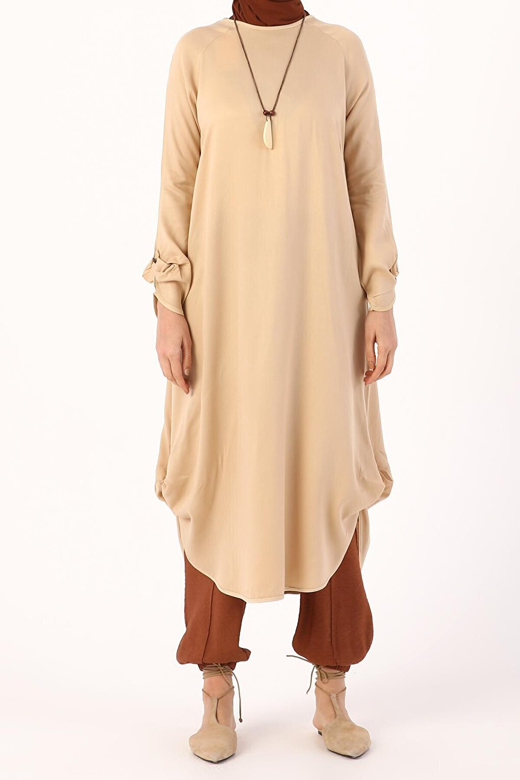 Beige Raglan Viscose Tunic with Necklace