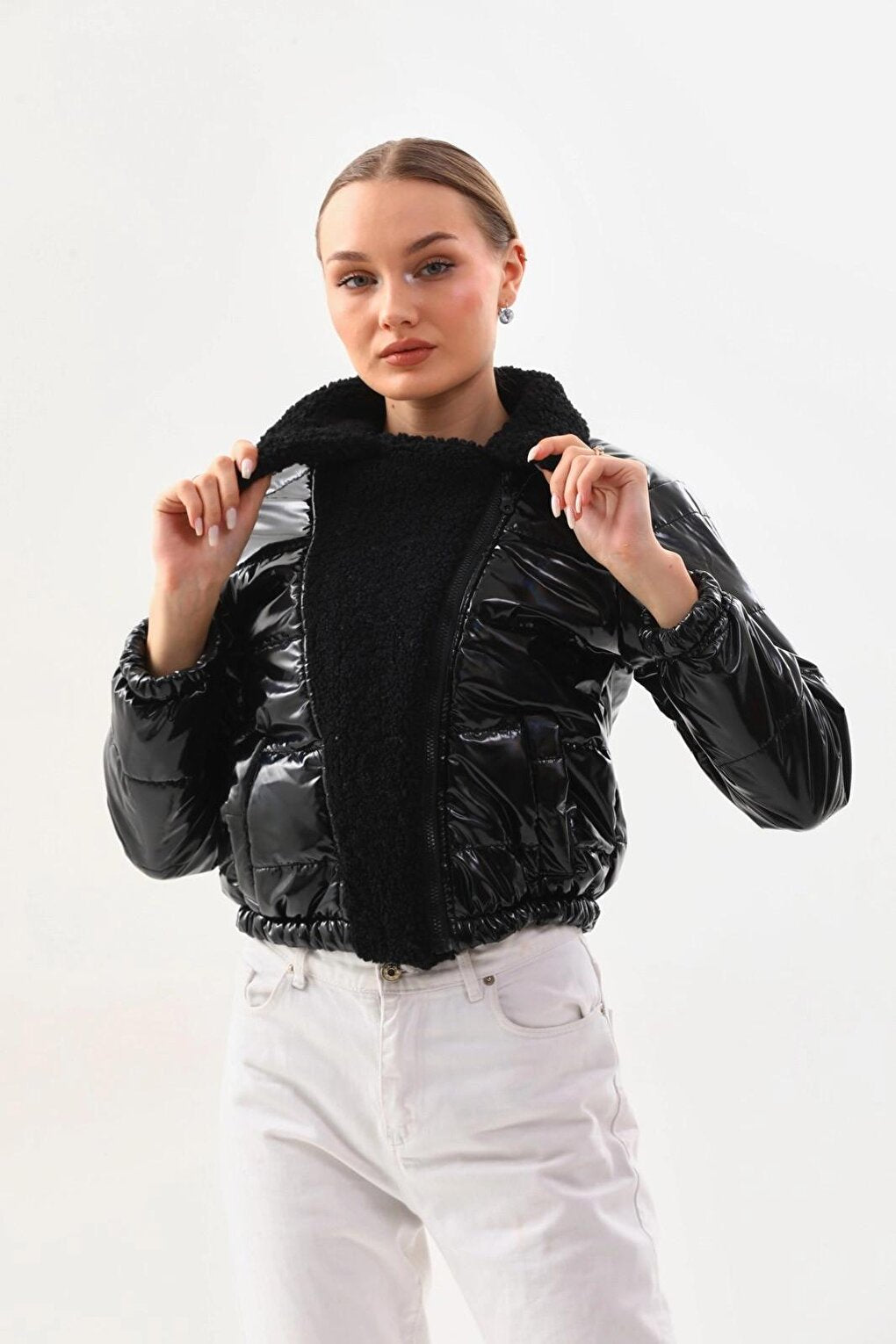 Women's Black Patent Leather Side Lined, Elastic Waist Crop Plush Detailed Jacket HZL24W-BRC129381