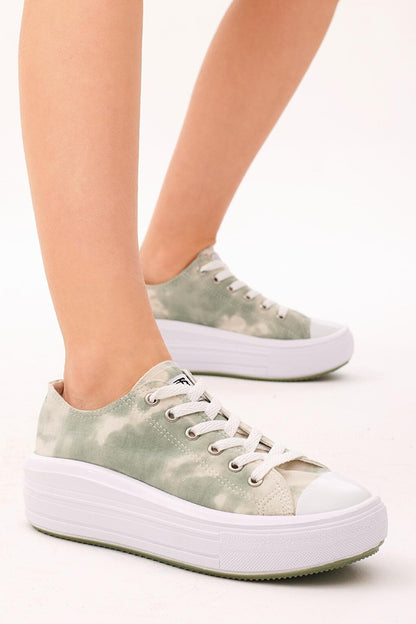 Women's Water Green Comfortable Mold Thick Sole Sneakers