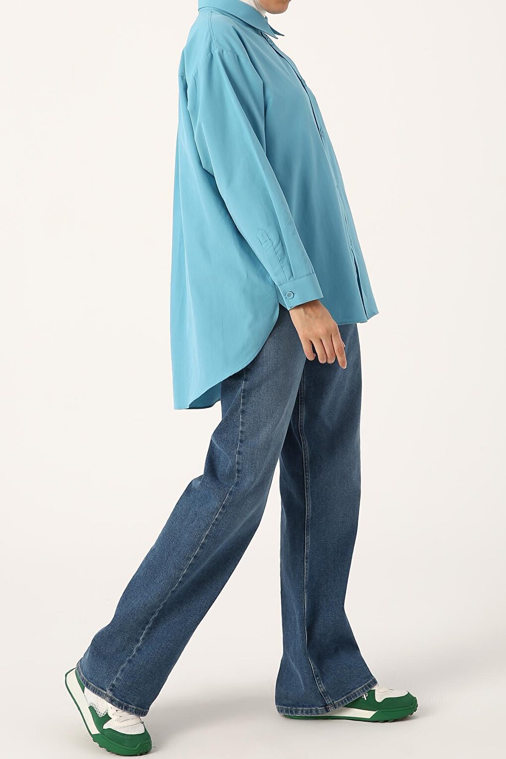 Turquoise Fabric Covered Buttoned Oversize Shirt