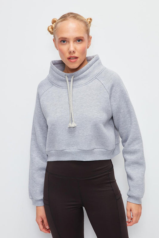 Solid Color Cord Detailed Short Sweatshirt