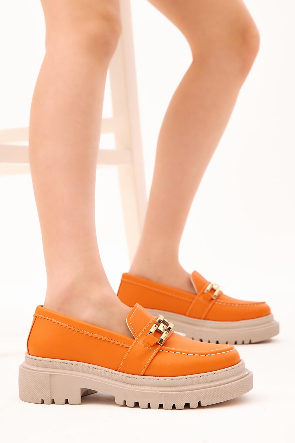 Women's Orange Chain Buckle High Sole Casual Shoes