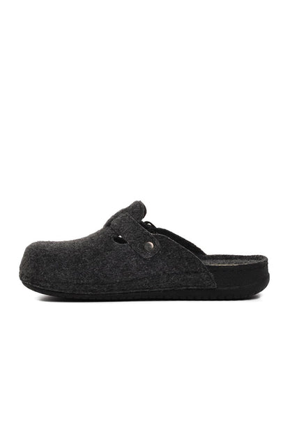 K-12113 Black Men's Sabo Slippers