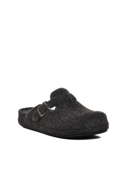 K-12113 Black Men's Sabo Slippers