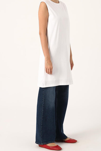 White Collar Piping Sleeveless Basic Tunic