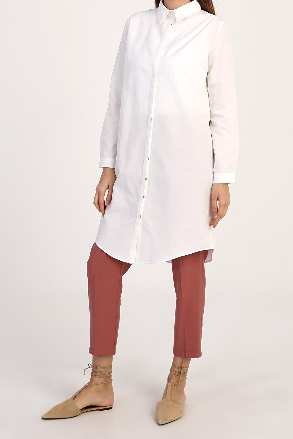 Basic Shirt Tunic with Ecru Hidden Placket