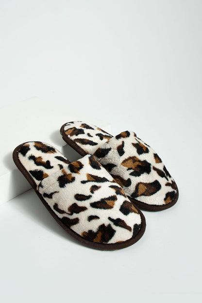 Warm Lining Leopard Patterned Comfortable Fit Women's Indoor Slippers LEO355Leopard