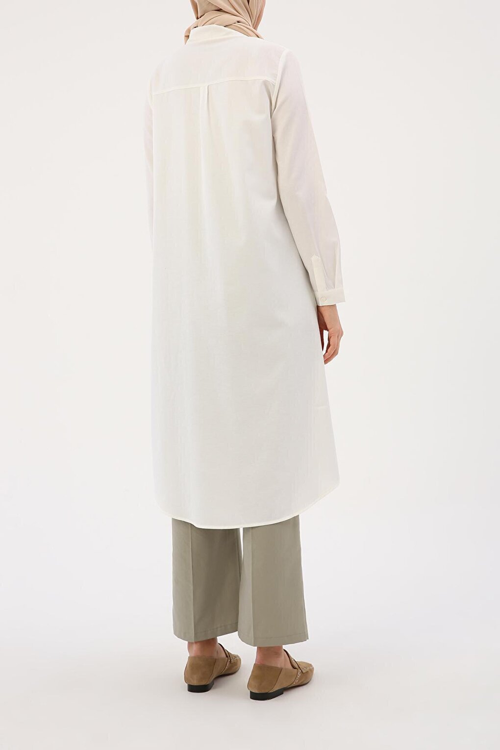 Basic Long Tunic with Ecru Hidden Placket